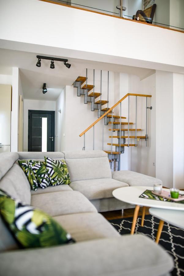 Apartman Summer Night By Duhomes *